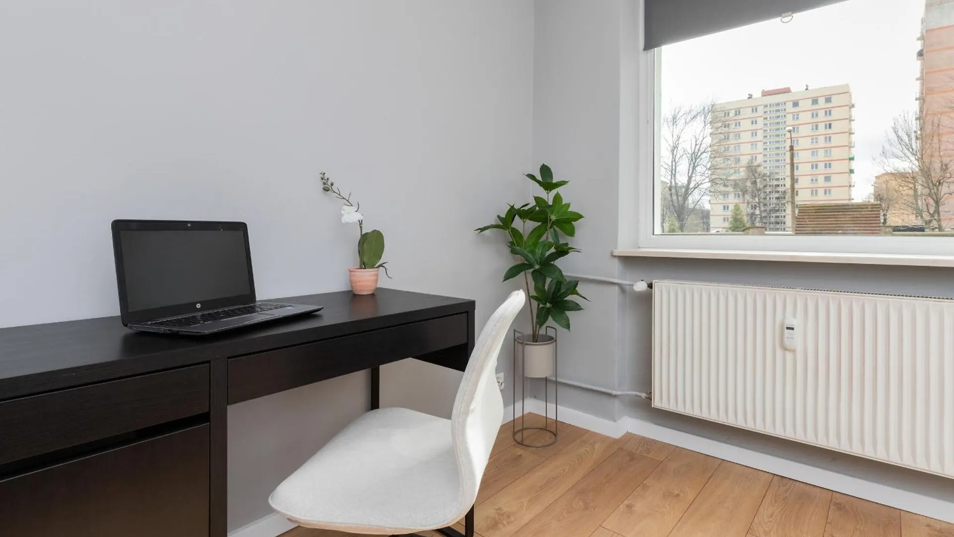 Dlugie Ogrody Spacious Apartment In The Gdansk City Center By Noclegi Renters