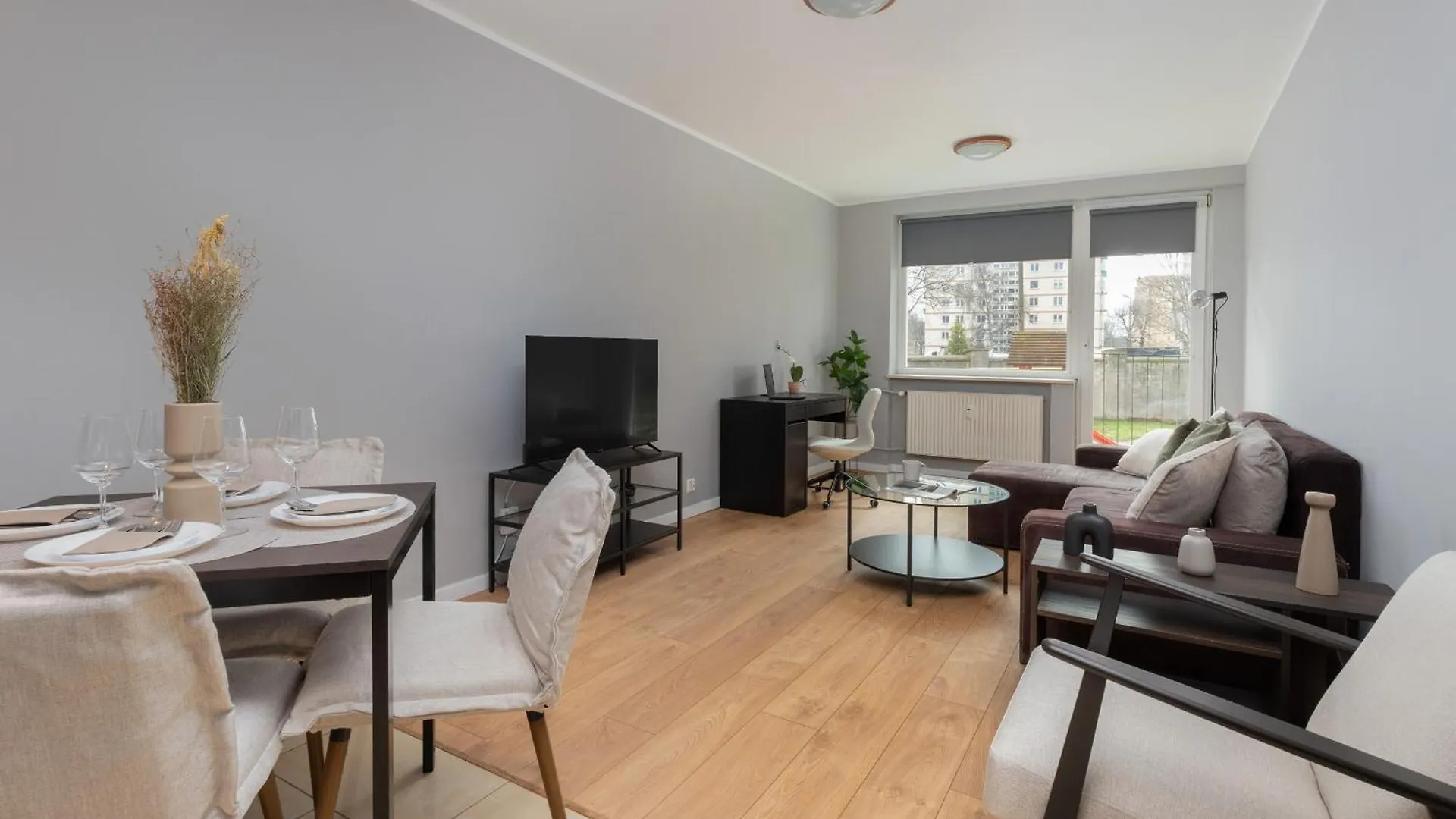 Dlugie Ogrody Spacious Apartment In The Gdansk City Center By Noclegi Renters Poland